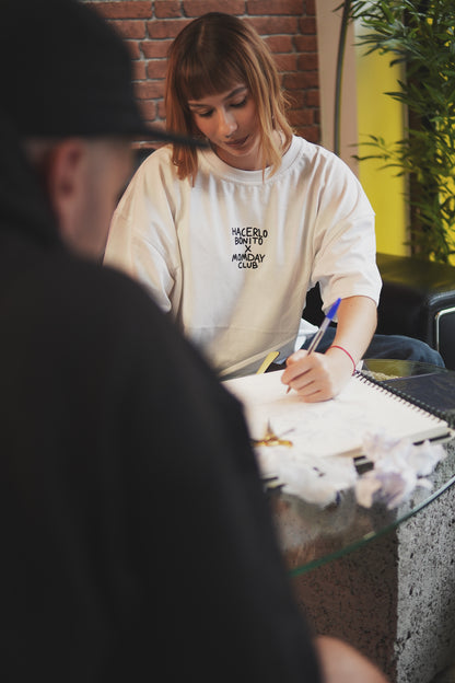 HB x Momday Club – Oversized Cropped Tee